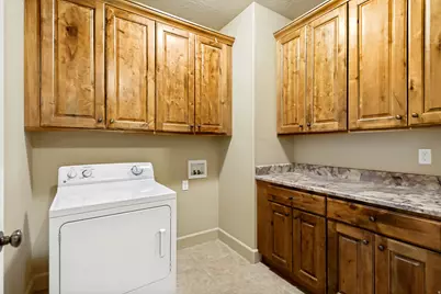 990 W 950 N, Orem, UT 84057 - Photo 32
