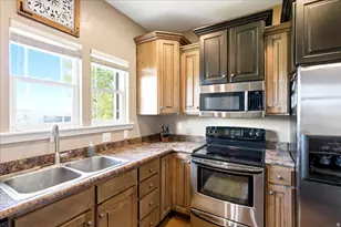 1174 E 800 N, Spanish Fork, UT 84660 - Photo 10