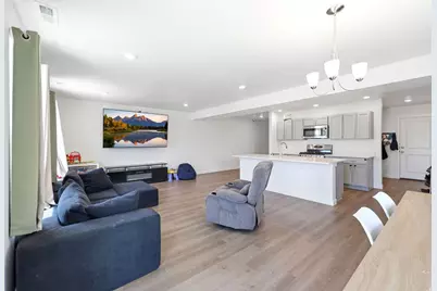 3537 N Finch Ln #206, Eagle Mountain, UT 84005 - Photo 6