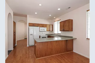 5924 W Oakshade Ln S, West Jordan, UT 84081 - Photo 6