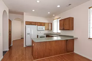 5924 W Oakshade Ln S, West Jordan, UT 84081 - Photo 6