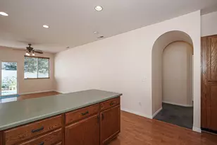 5924 W Oakshade Ln S, West Jordan, UT 84081 - Photo 8