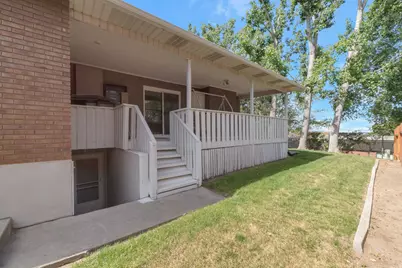11072 S Windy Peak Ridge Dr E #32, Sandy, UT 84094 - Photo 4