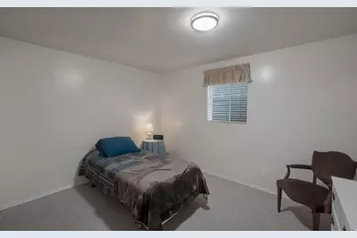 11072 S Windy Peak Ridge Dr E #32, Sandy, UT 84094 - Photo 26