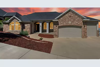 548 S Lofty Ln E, North Salt Lake, UT 84054 - Photo 2