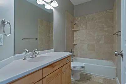 548 S Lofty Ln E, North Salt Lake, UT 84054 - Photo 20