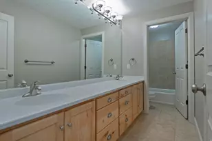 548 S Lofty Ln E, North Salt Lake, UT 84054 - Photo 24
