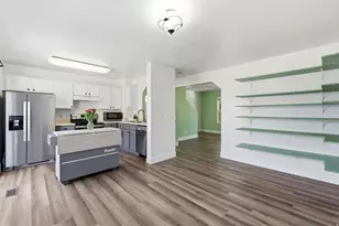 367 E 525 S, Clearfield, UT 84015 - Photo 8