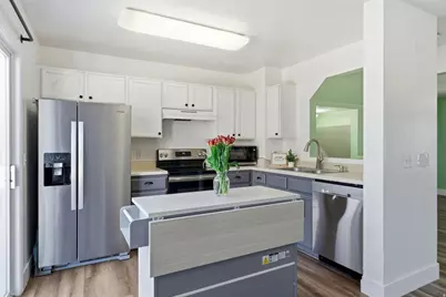 367 E 525 S, Clearfield, UT 84015 - Photo 1