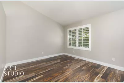 704 W Vahe St, Draper, UT 84020 - Photo 6