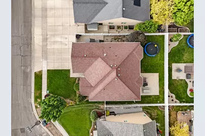 4607 W Marlin Ct, Herriman, UT 84096 - Photo 4