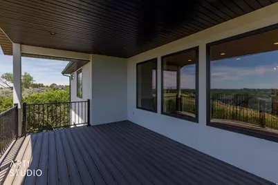 1295 Sunset Ct, Ogden, UT 84403 - Photo 6