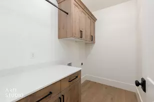 1295 Sunset Ct, Ogden, UT 84403 - Photo 30