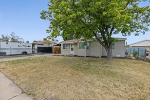 4440 W 5655 S, Kearns, UT 84118 - Photo 32