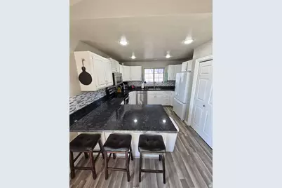 4550 S 1200 E, Millcreek, UT 84117 - Photo 8