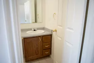 77 E 200 N, North Salt Lake, UT 84054 - Photo 20