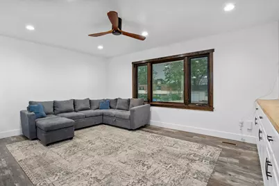 1027 E Serpentine Way, White City, UT 84094 - Photo 10