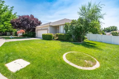 1608 N St Andrews Dr W, Farmington, UT 84025 - Photo 14