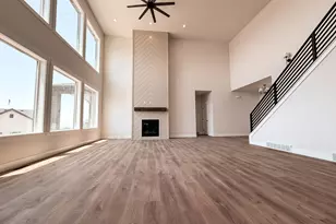 619 E Mountain Rd N, North Ogden, UT 84414 - Photo 4