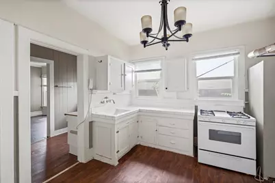 423 E 1st Ave N, Salt Lake City, UT 84103 - Photo 10