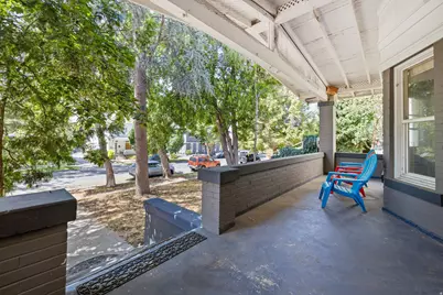 423 E 1st Ave N, Salt Lake City, UT 84103 - Photo 2