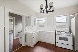 423 E 1st Ave, Salt Lake City, UT 84103 - Photo 10