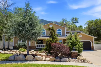 2744 E Woodhampton Cir, Sandy, UT 84092 - Photo 4