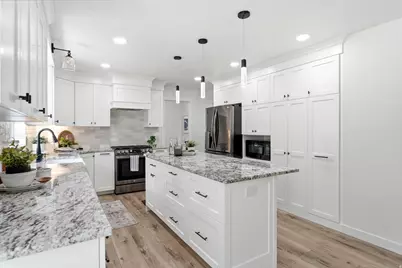 2744 E Woodhampton Cir, Sandy, UT 84092 - Photo 18