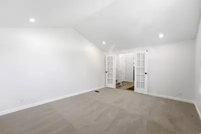2744 E Woodhampton Cir, Sandy, UT 84092 - Photo 26