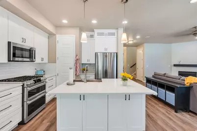203 E St Germain Way, Sandy, UT 84070 - Photo 10