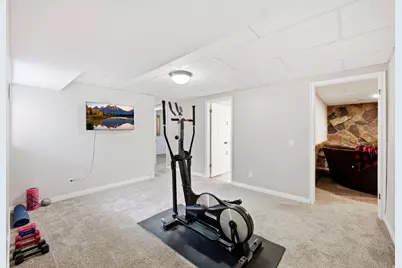 2586 E Country Oaks Dr N, Layton, UT 84040 - Photo 52