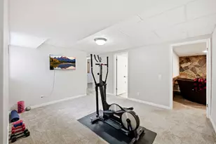 2586 E Country Oaks Dr N, Layton, UT 84040 - Photo 52