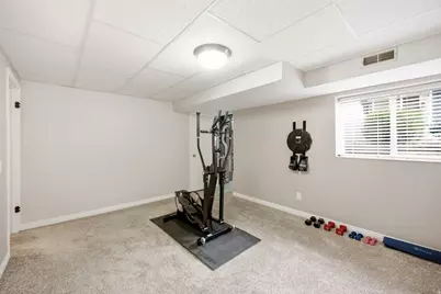 2586 E Country Oaks Dr N, Layton, UT 84040 - Photo 50