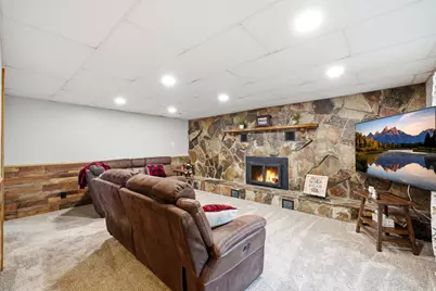 2586 E Country Oaks Dr N, Layton, UT 84040 - Photo 38
