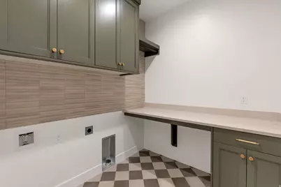 1116 E 110 S, Pleasant Grove, UT 84062 - Photo 8