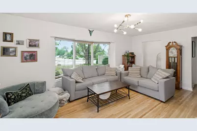 670 N Main St, Bountiful, UT 84010 - Photo 4