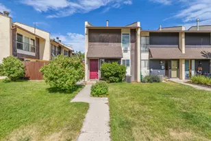 886 N 350 E, Orem, UT 84057 - Photo 2