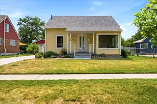825 N Oakley St W, Salt Lake City, UT 84116 - Photo 2