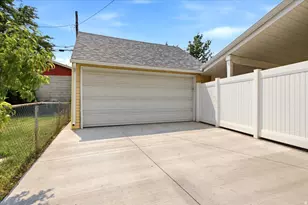 825 N Oakley St W, Salt Lake City, UT 84116 - Photo 4