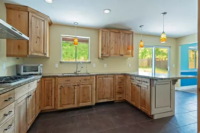 9473 S Hunts End Dr, Sandy, UT 84092 - Photo 14
