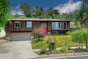 9473 S Hunts End Dr, Sandy, UT 84092 - Photo 2