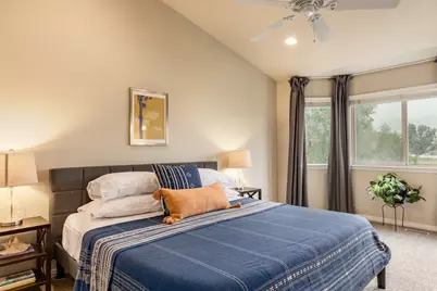 1065 W Windsor Dr, North Salt Lake, UT 84054 - Photo 18