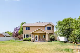 1065 W Windsor Dr, North Salt Lake, UT 84054 - Photo 36