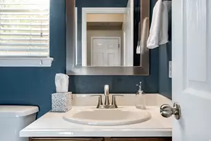 1065 W Windsor Dr, North Salt Lake, UT 84054 - Photo 14