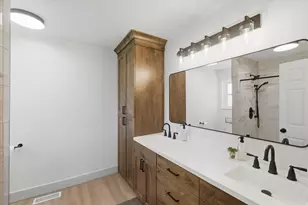 215 N 750 W, Hyrum, UT 84319 - Photo 24