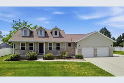 215 N 750 W, Hyrum, UT 84319 - Photo 44