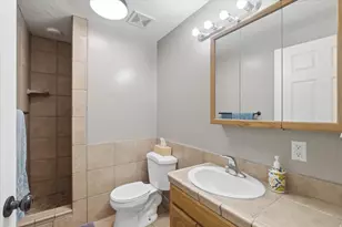 215 N 750 W, Hyrum, UT 84319 - Photo 34