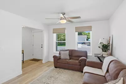 215 N 750 W, Hyrum, UT 84319 - Photo 4