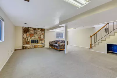 8093 S Beaumont Dr E, Sandy, UT 84093 - Photo 16