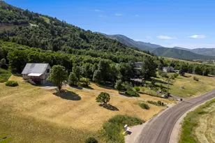2467 N Nordic Dr, Eden, UT 84310 - Photo 8